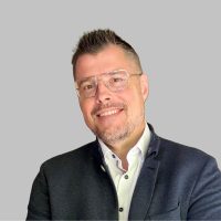 Simon Lang